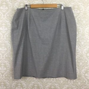 Talbots 18w light gray skirt work wear career