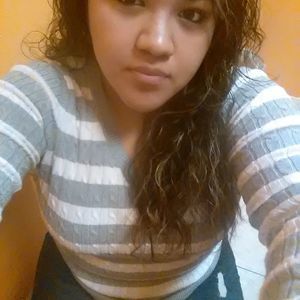 Meet your Posher, Araceli