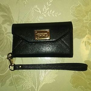 Michael Kors Phone Wallet