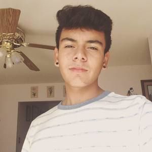 Meet your Posher, Pablo