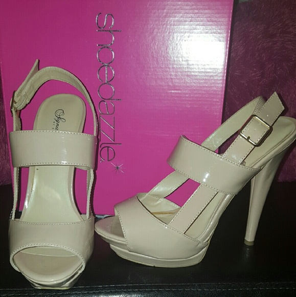 Tan open toe high heels - Picture 1 of 2