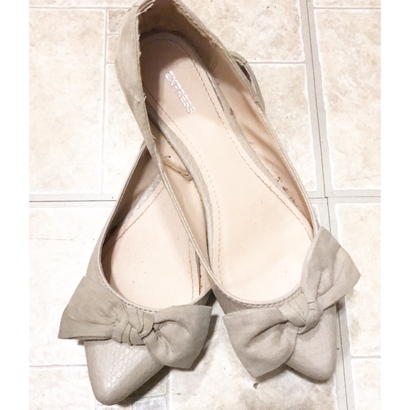 ๐๐Express Pointy Bow Flats๐๐ - Picture 2 of 4