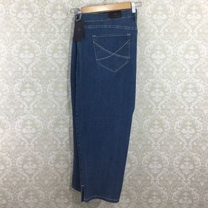 🆕🔥 NYDJ crop straight leg jeans medium blue 22W