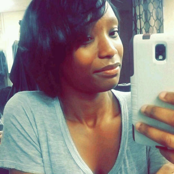 Meet your Posher, Jasmin - Picture 3 of 3