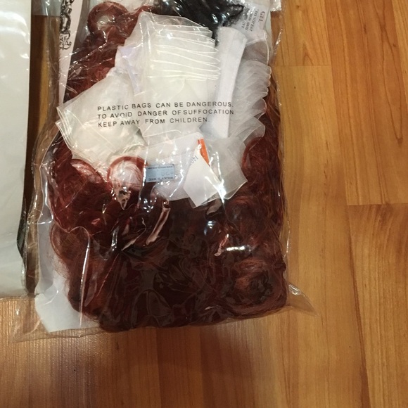 Assorted Wigs - Picture 3 of 4