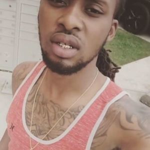 Meet your Posher, Marquez