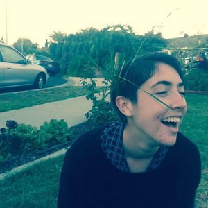 Meet your Posher, Hayley