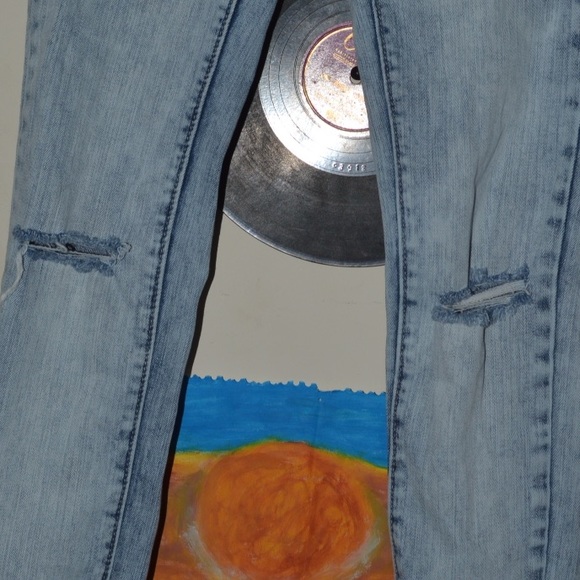 Blue distressed jeans - Picture 3 of 4