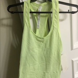 Lulu lemon tank