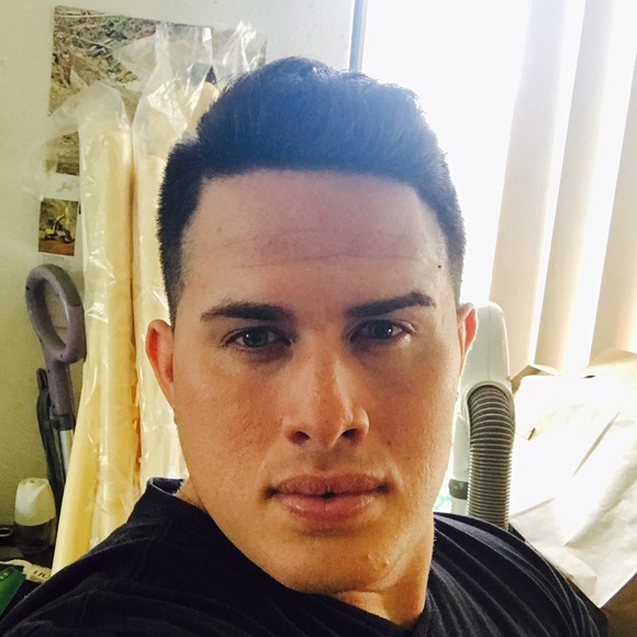 Meet your Posher, Austin - Picture 1 of 1