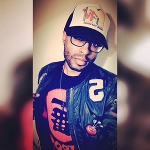 Meet your Posher, Travis