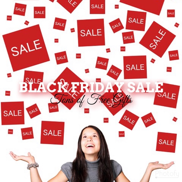 Take an extra $5 off plus 30% off BUNDLES of 3+