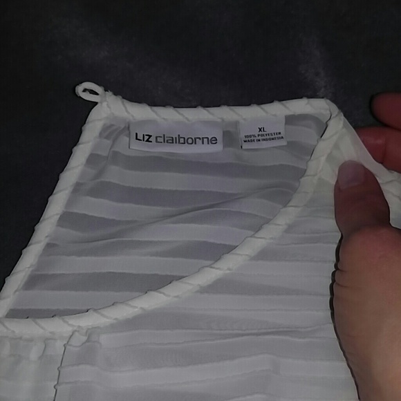 White long sleeve sheer top - Picture 3 of 3