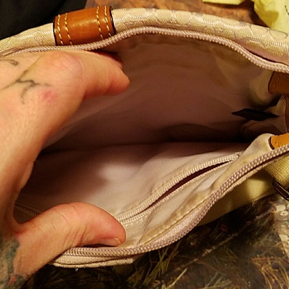 Handbag - Picture 3 of 3