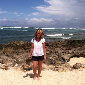 Meet your Posher, Telia