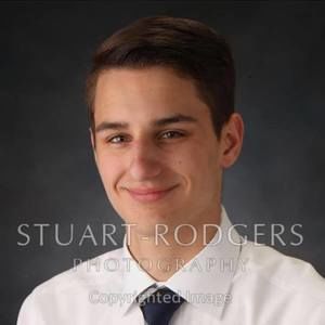 Meet your Posher, Max