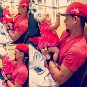 Meet your Posher, Zax