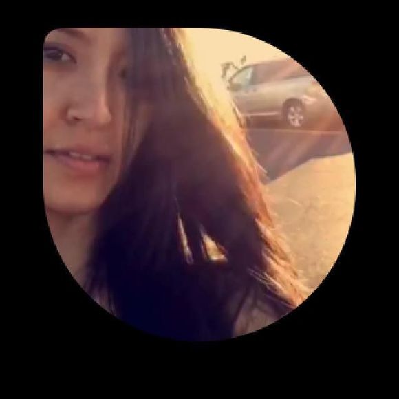 Meet your Posher, Liz