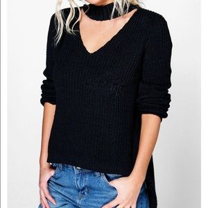 Black choker sweater!