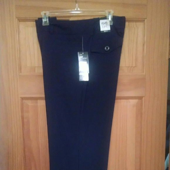 New with tags.  Navy womens trousers.