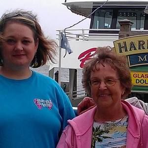 Meet your Posher, Heather