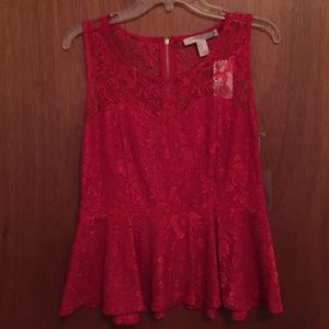 Set of two lace peplum sleeveless tops