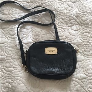 Michael Kors side purse