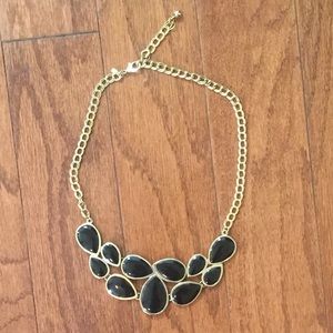 Price reduction‼️🎉Statement necklace