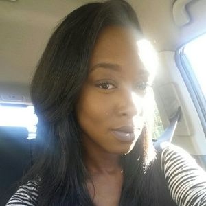 Meet your Posher, Katrina