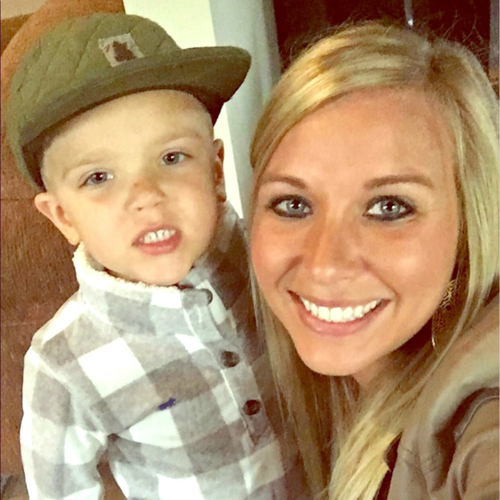 Meet your Posher, Maari