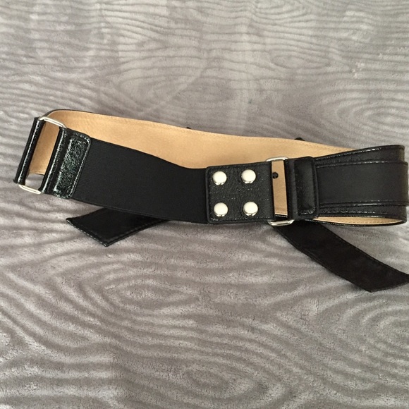 BCBG belt