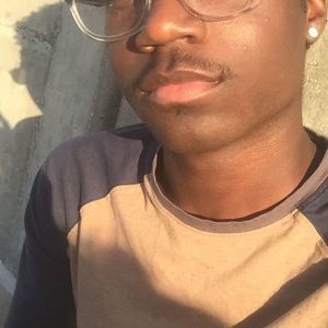 Meet your Posher, Kenneth