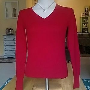 Cashmere V neck sweater