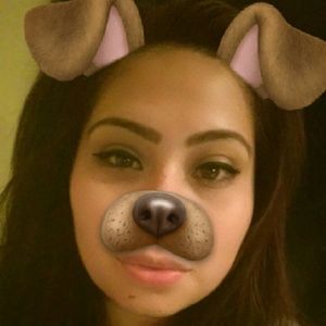 Meet your Posher, Stephany