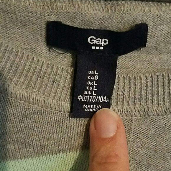 Sweater - Picture 2 of 2