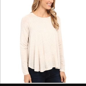 Bobeau pleat back knit t shirt