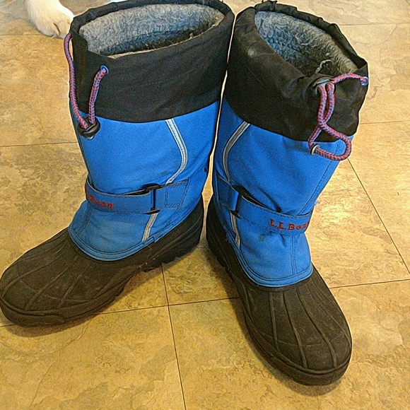 Girls size 4 LL Bean Winter Boots
