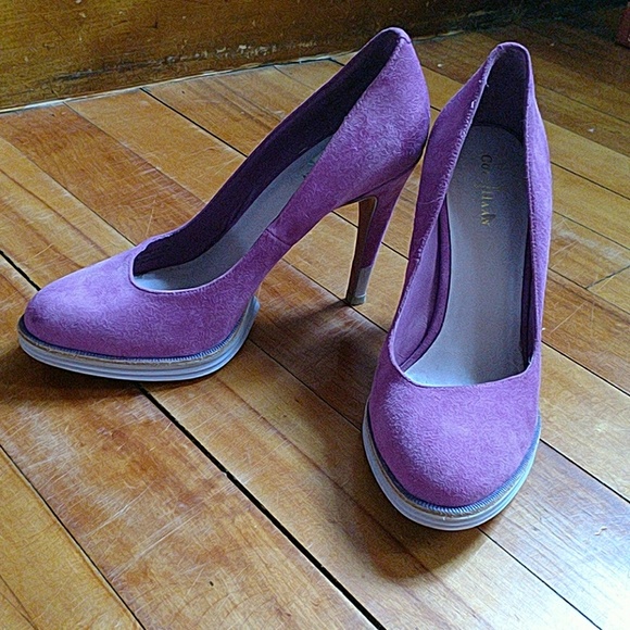 Purple suede heels w/funky sole