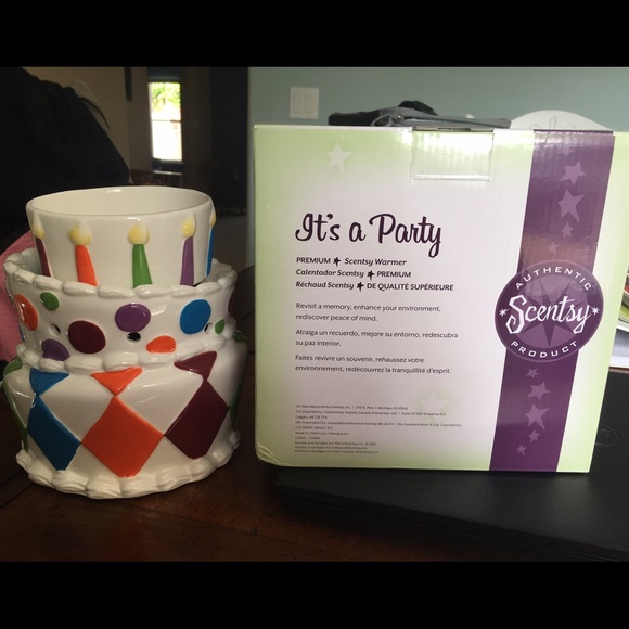 Scentsy It's A Party Warmer