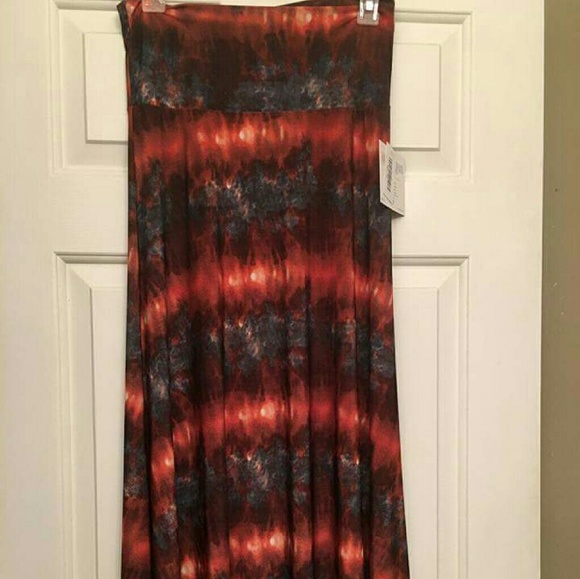 Xs lularoe maxi