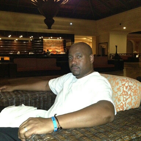 Meet your Posher, Keith - Picture 2 of 2