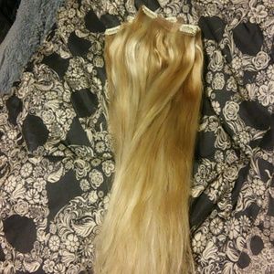 Foxy locks latte blonde clip in hair extensions