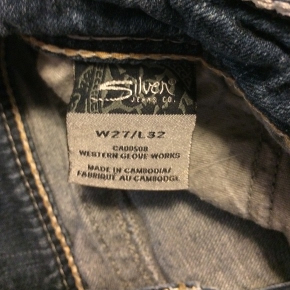 Silver Jeans - Picture 4 of 4