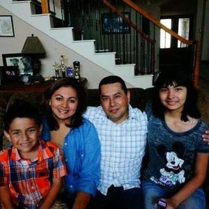 Meet your Posher, Servando