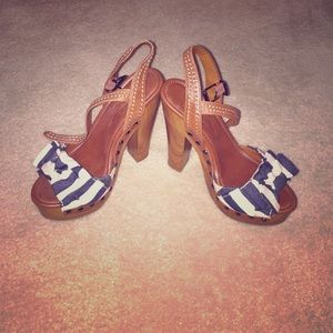 Jessica Simpson wooden heels
