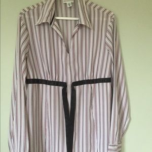 Gorgeous Motherhood Maternity Shirt Set