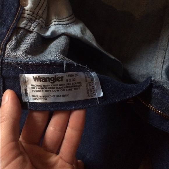 Vintage wrangler jeans! - Picture 4 of 4