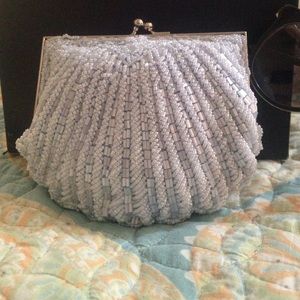 🌺 Walborg Blue 1960's seashell clutch