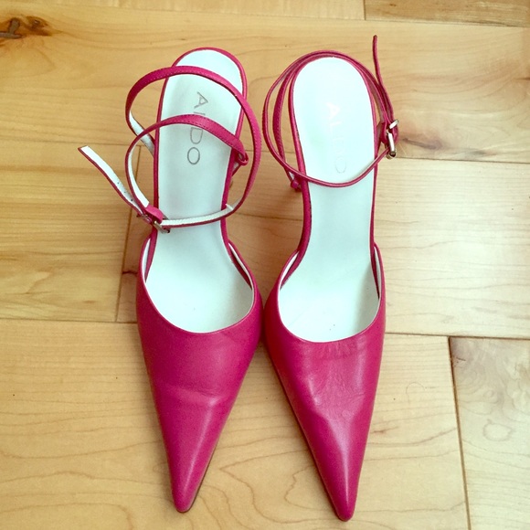 Size 5 Aldo stilettos! #pinkstilettos