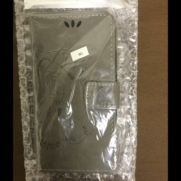 New iPhone 7 wallet style case